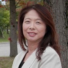 吉田 輝美